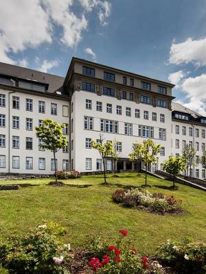 moenchberg-park-wuerzburg05_original